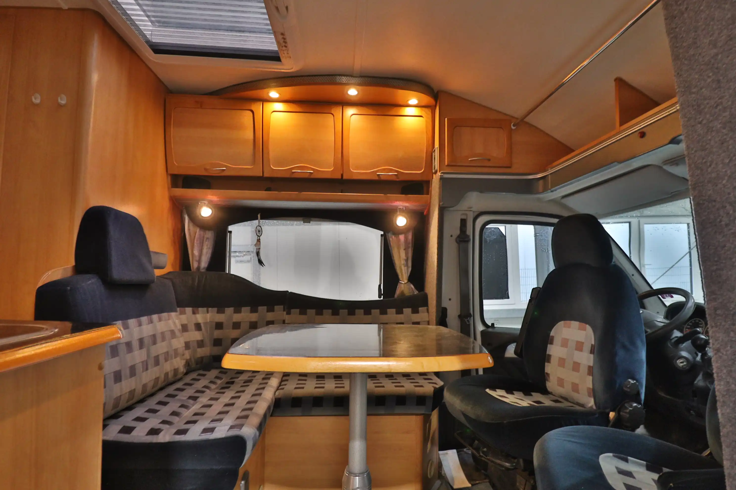 EURAMOBIL Contura C 662